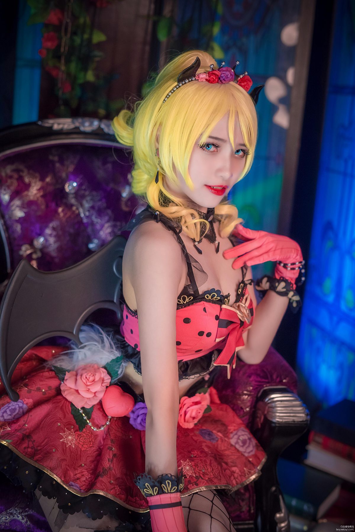 【专属于你的小恶魔可是会咬人的