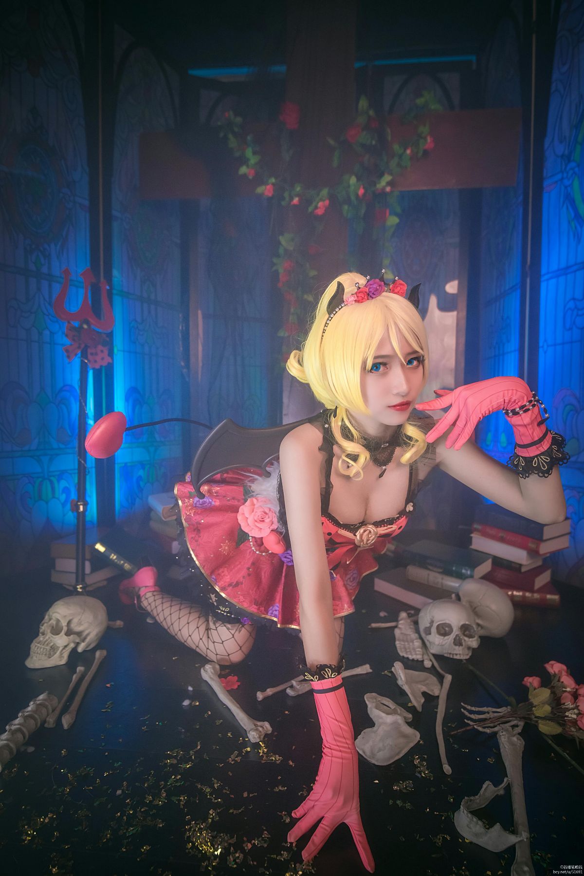 【专属于你的小恶魔可是会咬人的