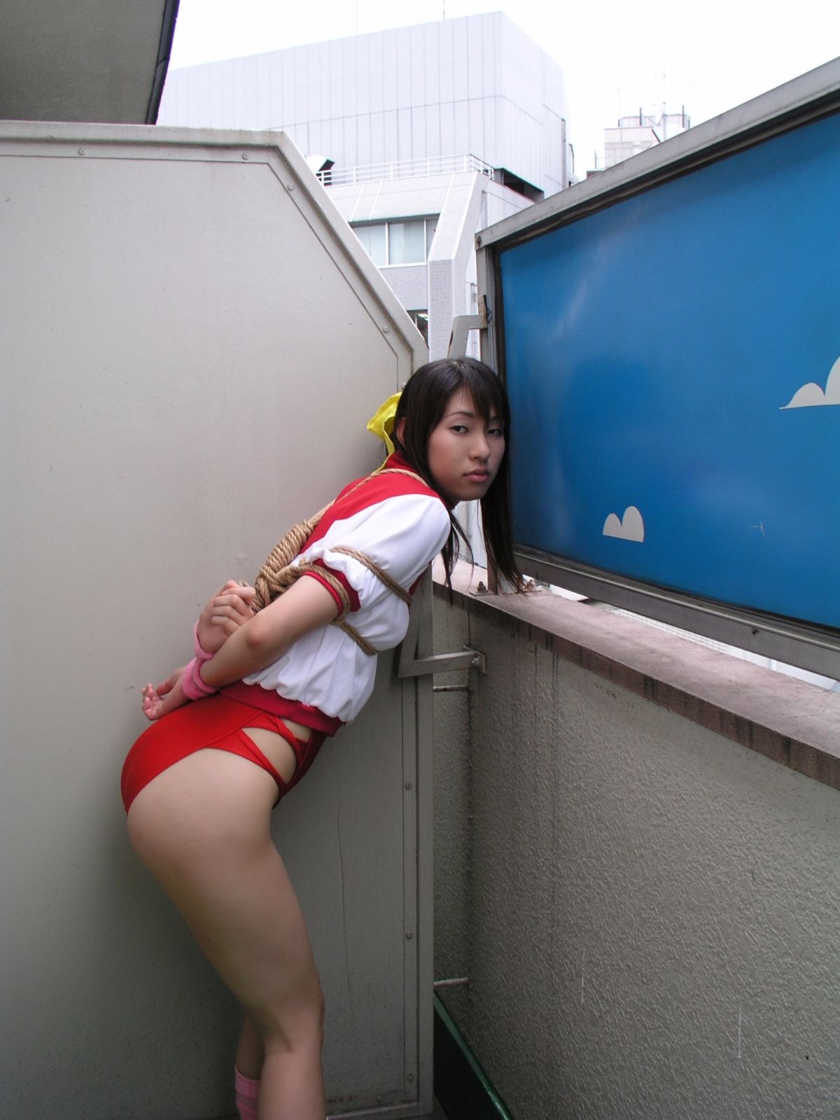 023