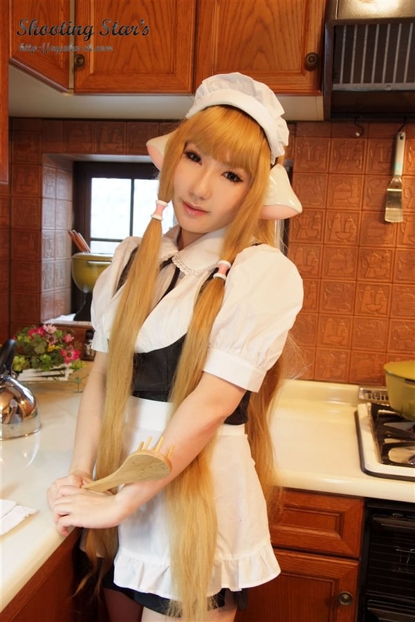 045