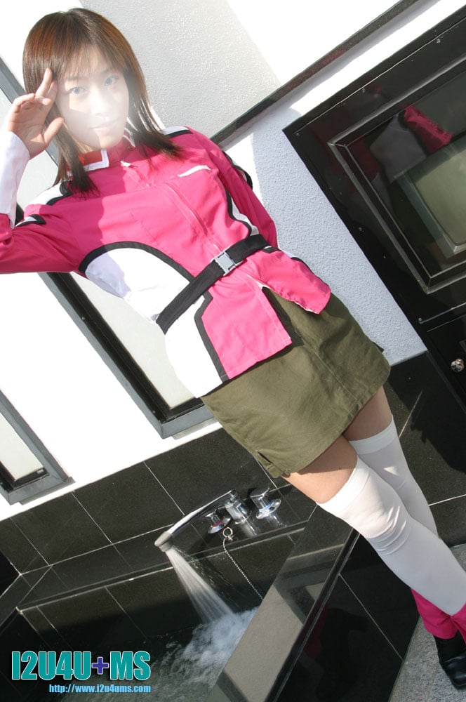 002