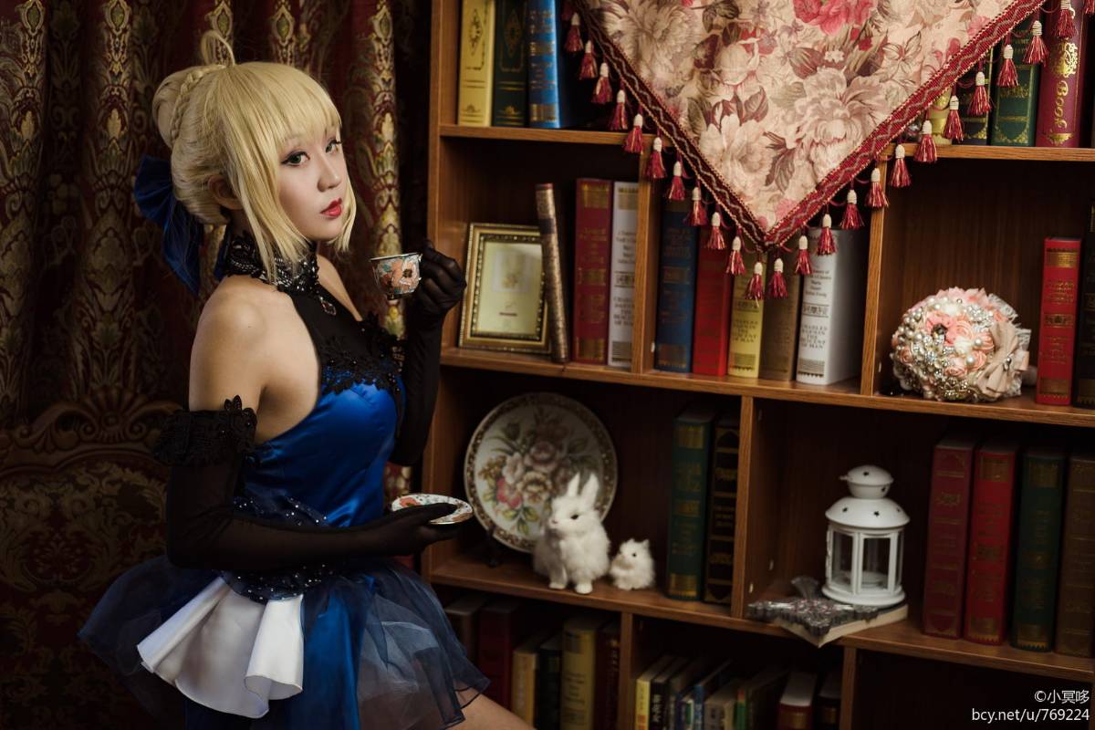 fateextella设定集小礼服 (10)