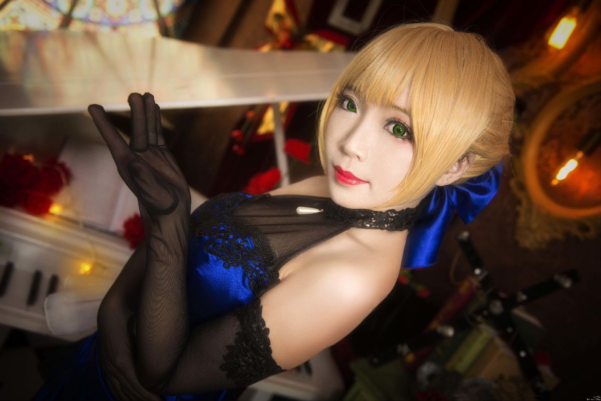 fgo saber蓝礼服 (5)