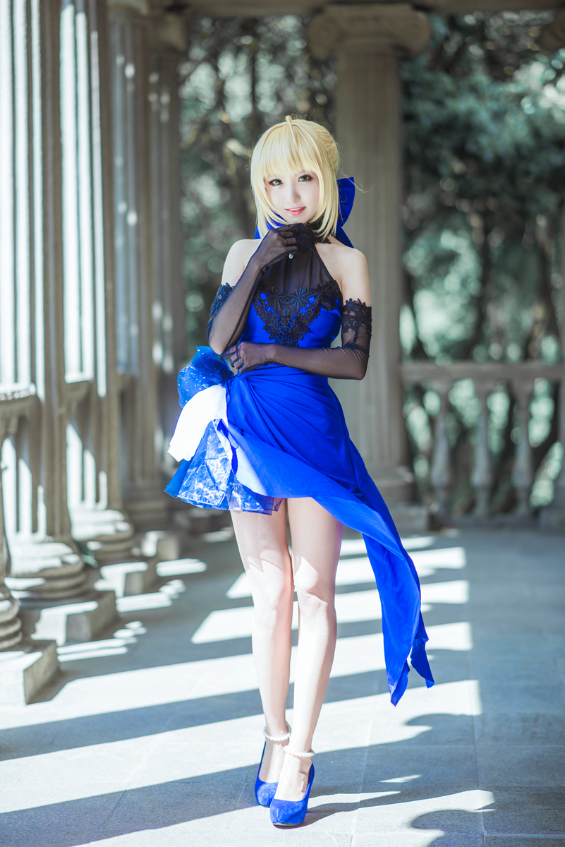 FateExtella Saber 蓝礼服 cos (17)
