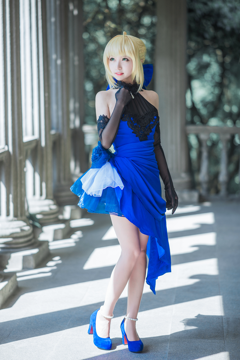 FateExtella Saber 蓝礼服 cos (3)