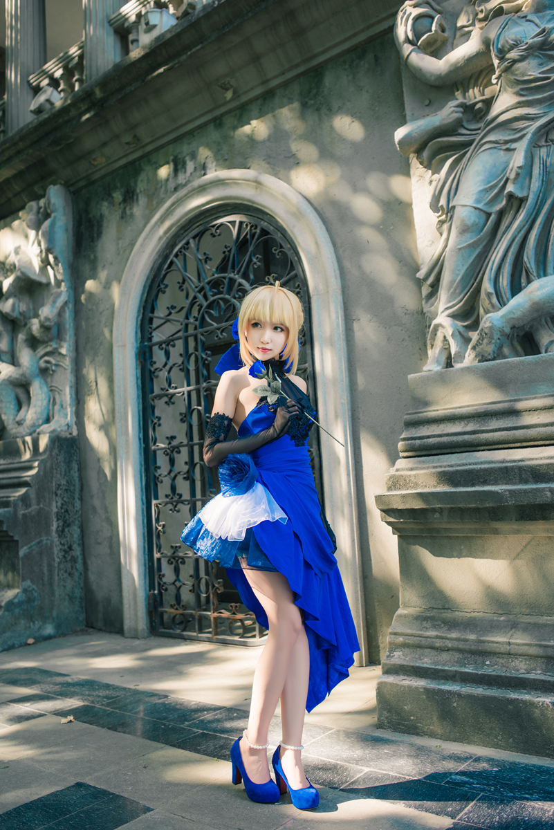 FateExtella Saber 蓝礼服 cos (13)