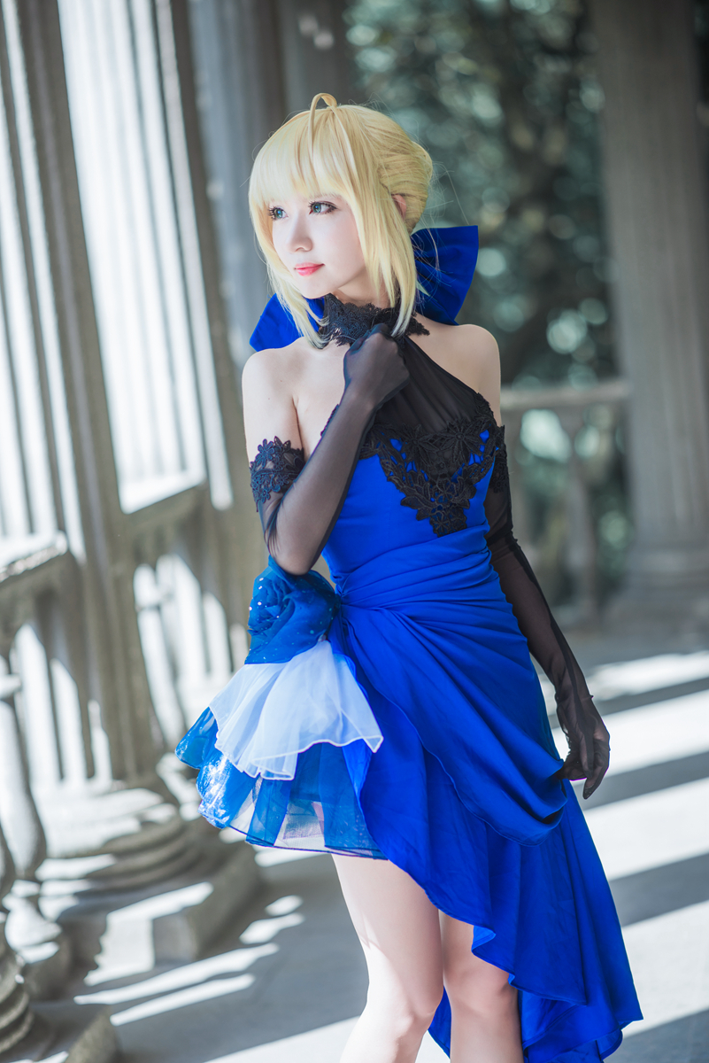 FateExtella Saber 蓝礼服 cos (16)