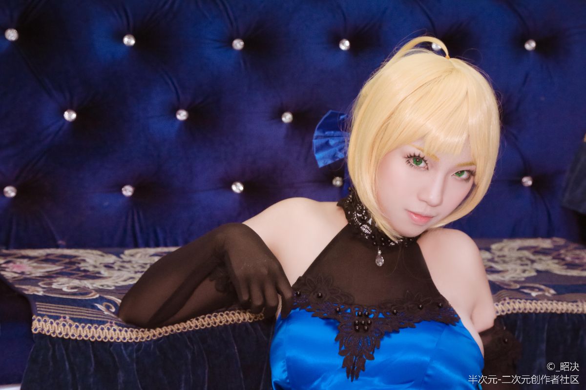 saber蓝礼服 (3)