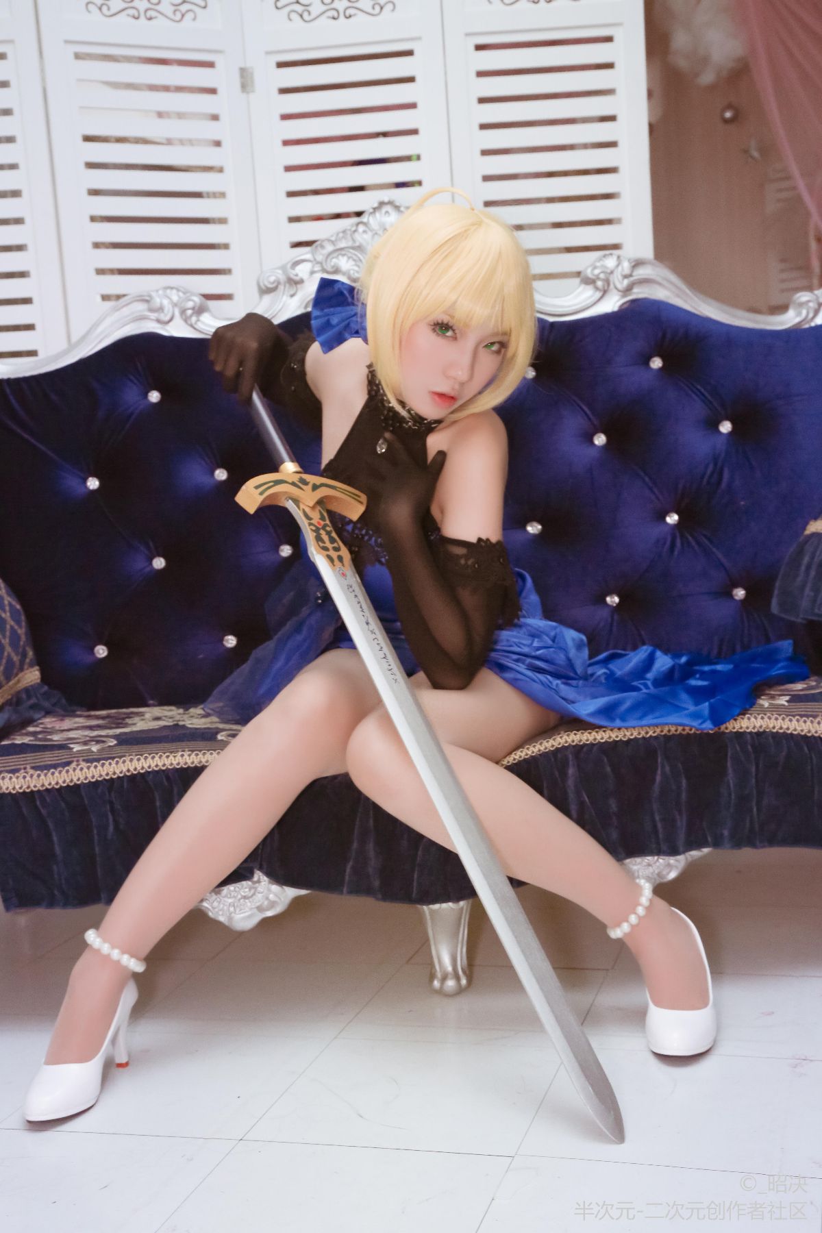 saber蓝礼服 (5)
