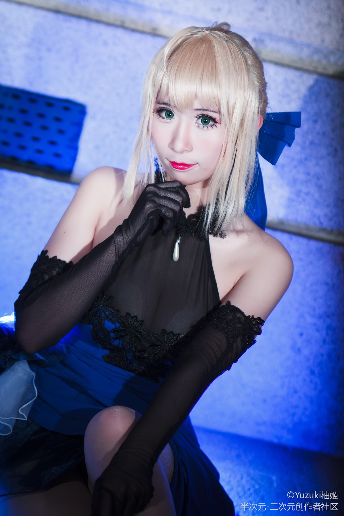 saber蓝礼服 (1)