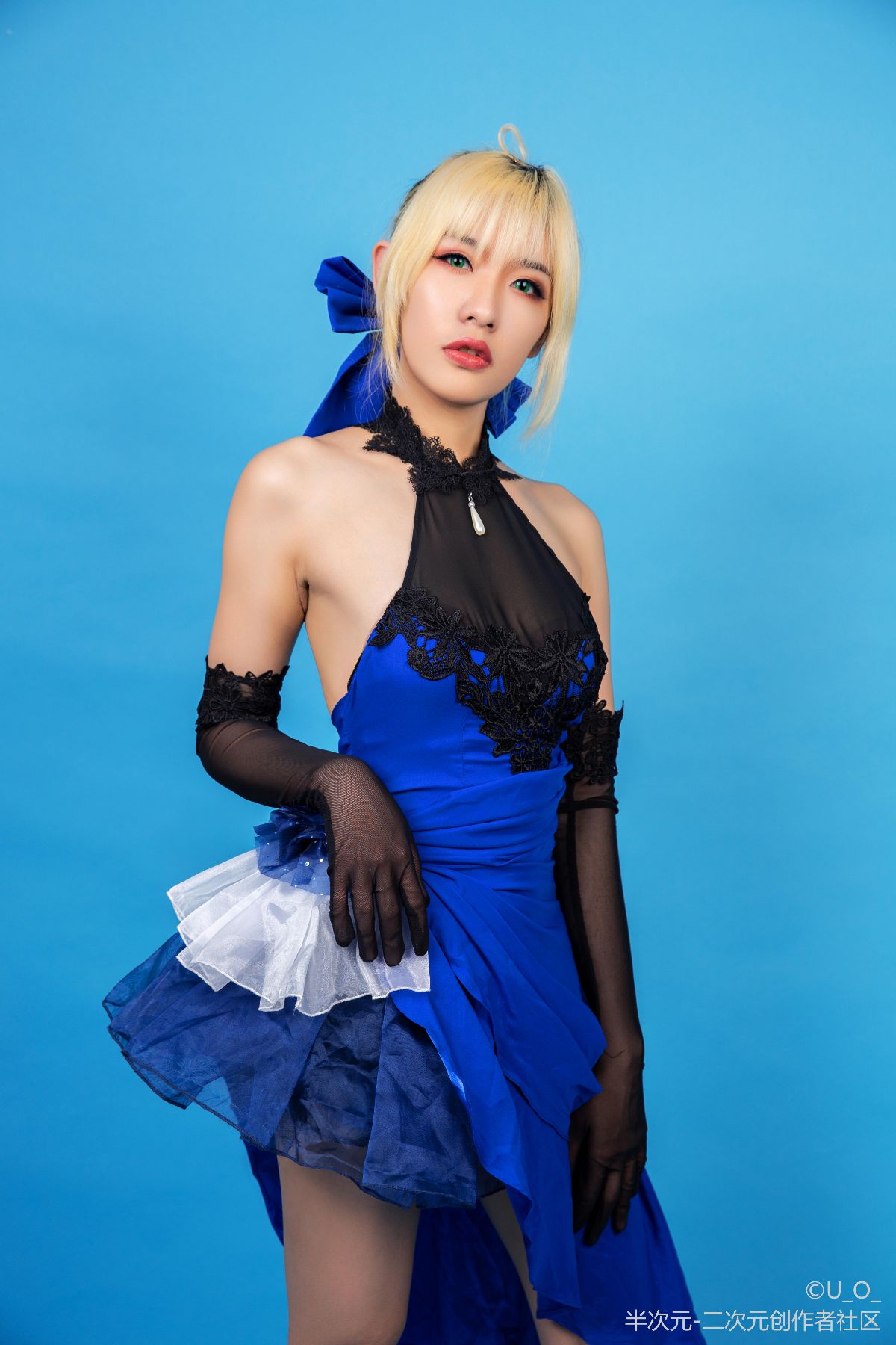 saber蓝礼服cos (9)