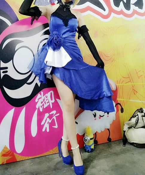 蓝礼服saber (1)