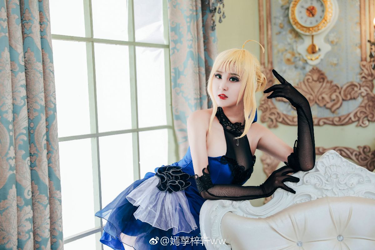 Fate---saber蓝礼服 (6)