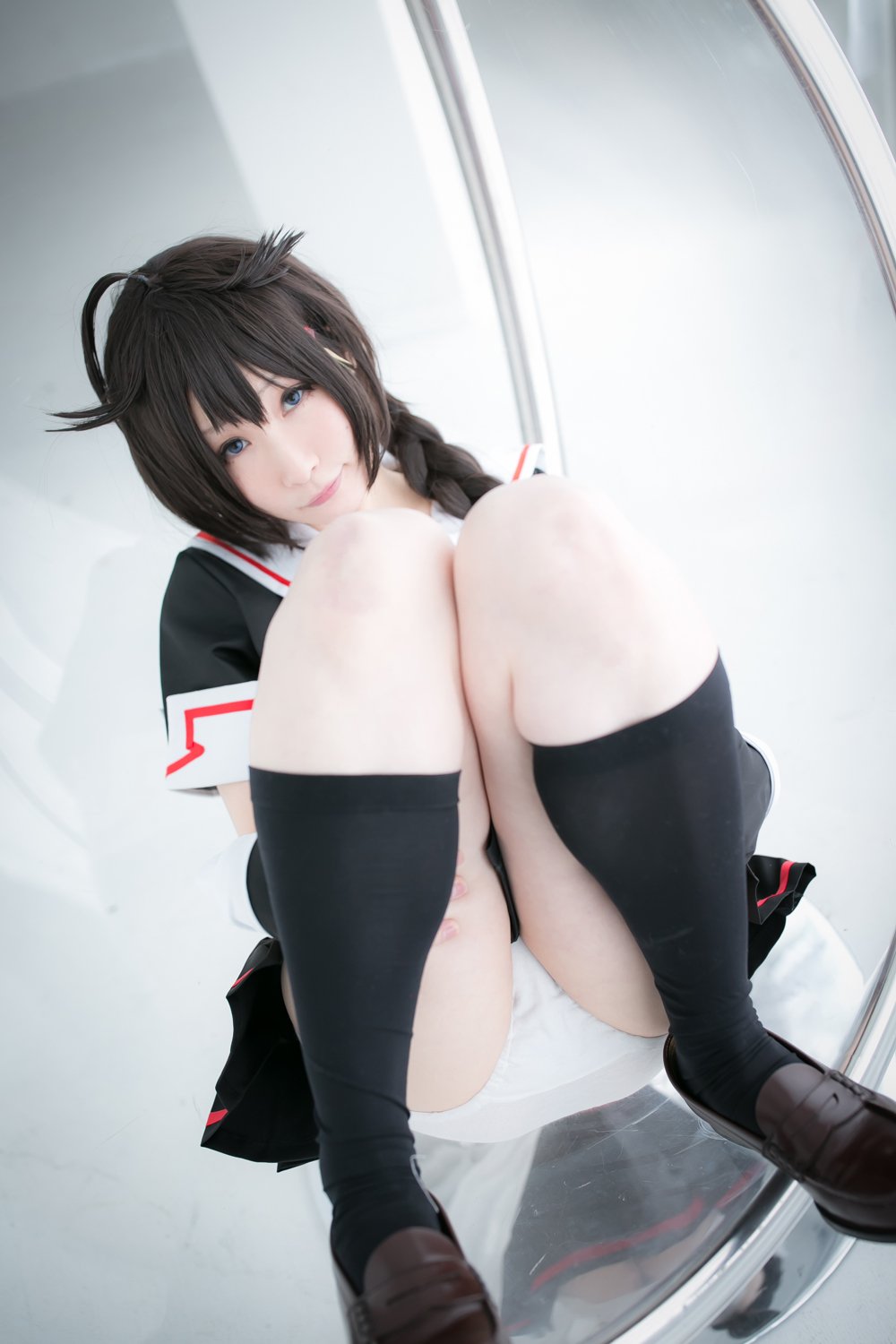 032