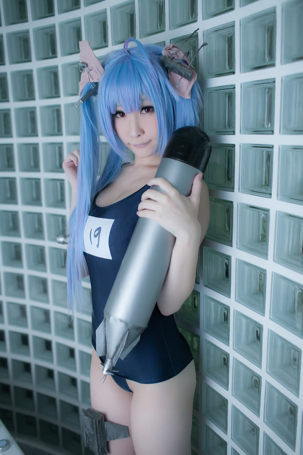 037