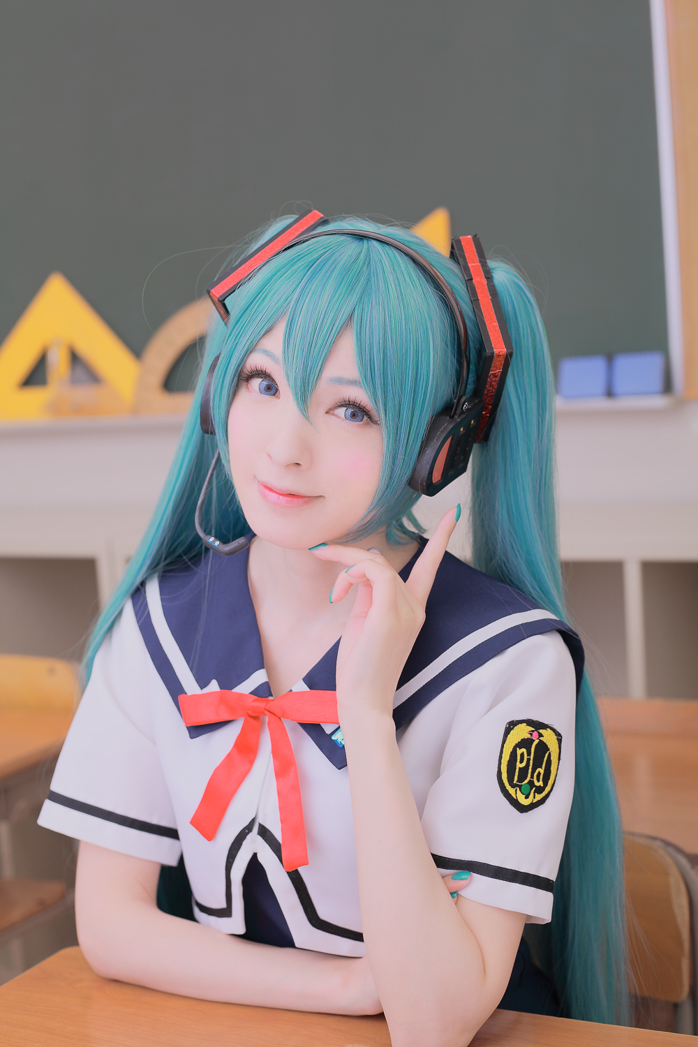 002
