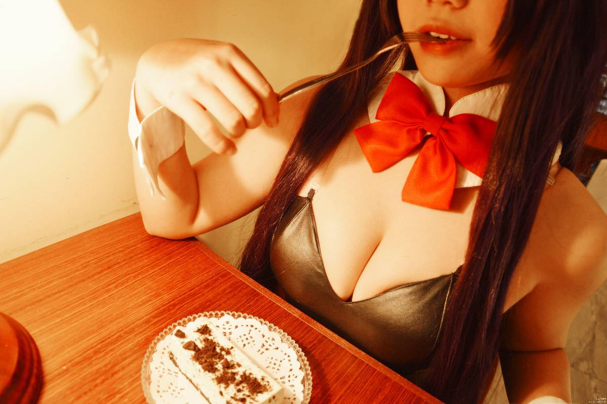 东条希兔女郎 (9)