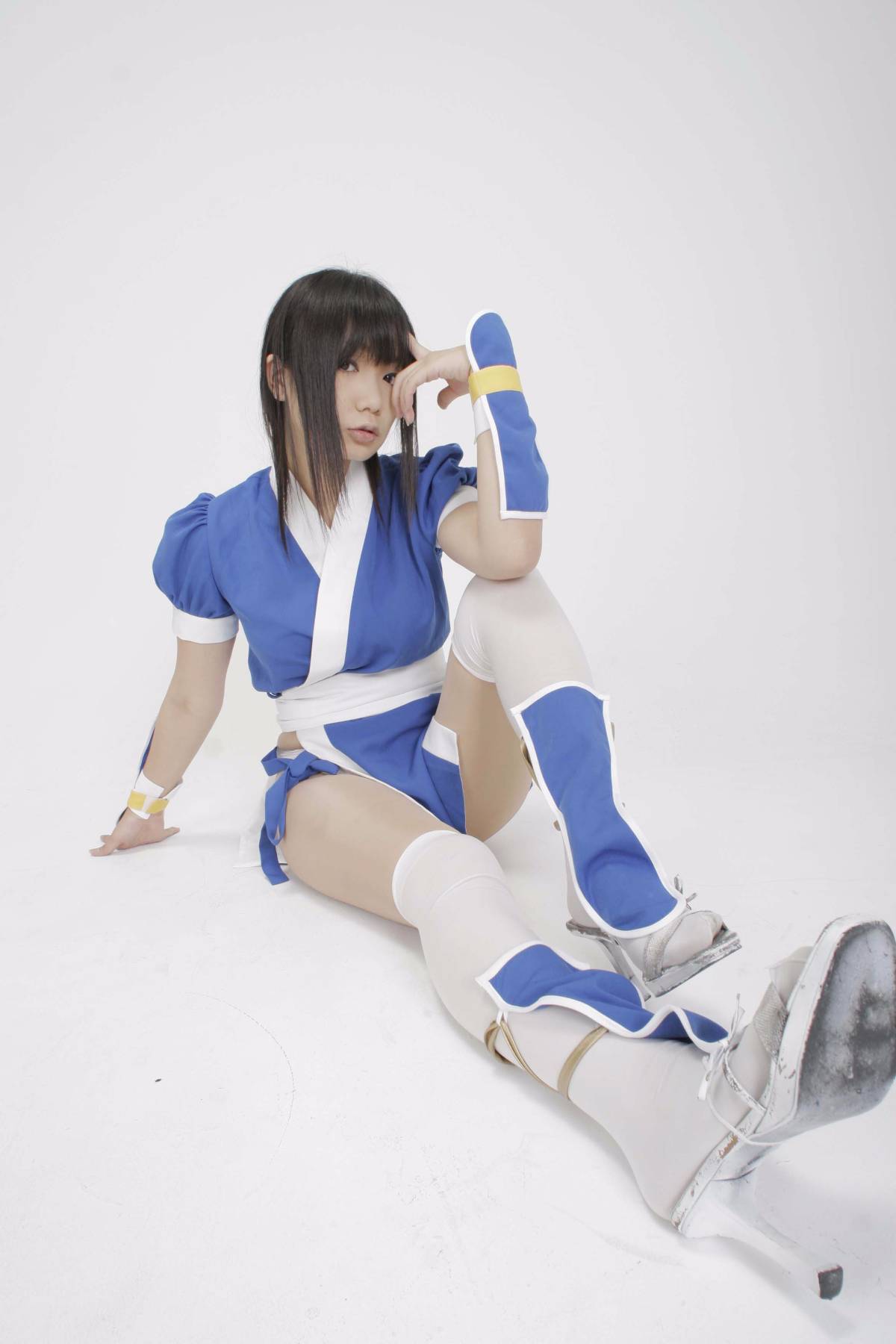 030