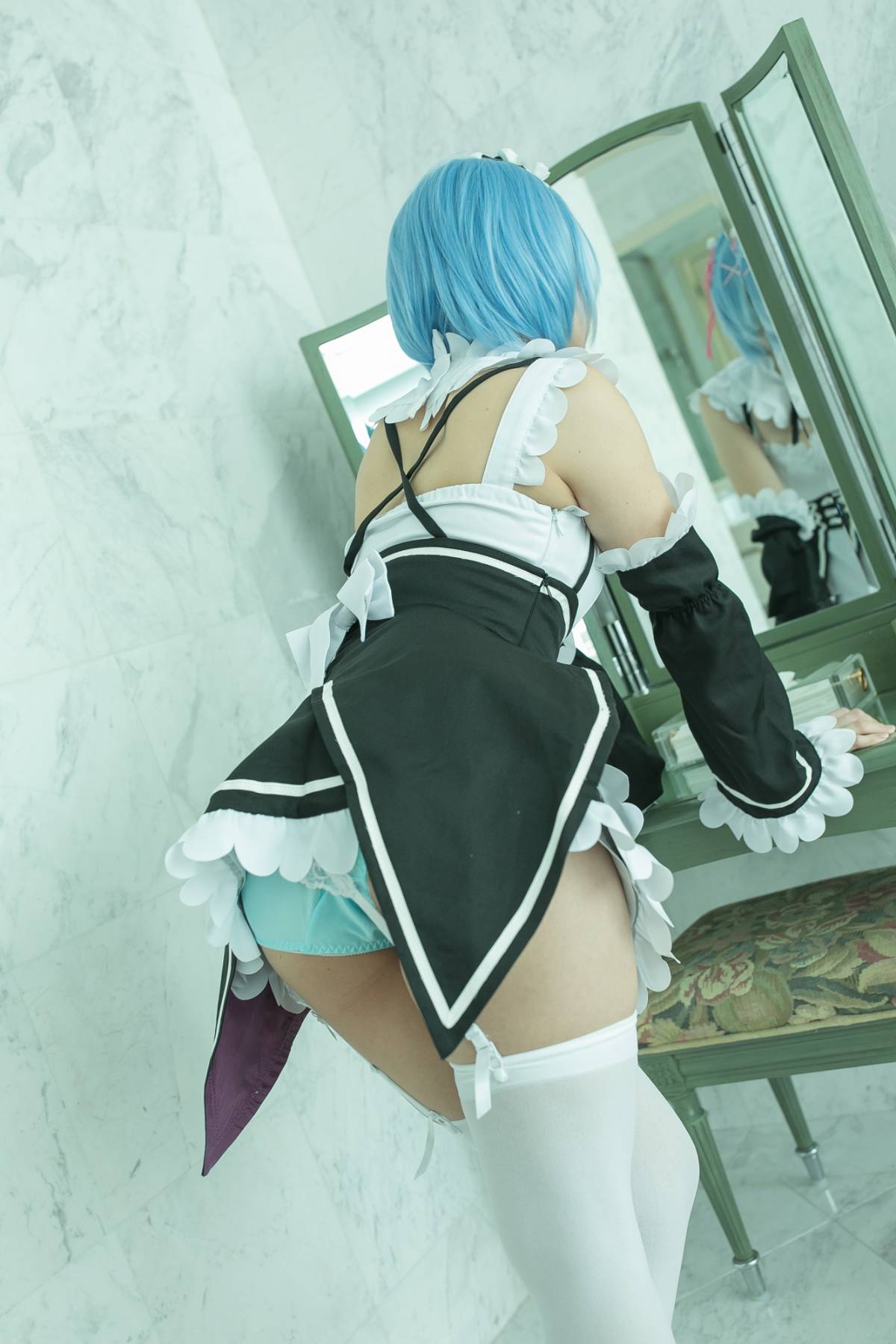 031