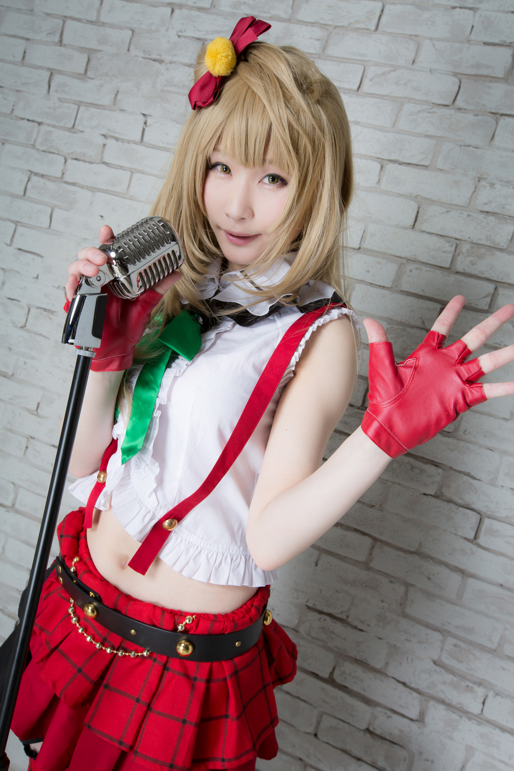 416