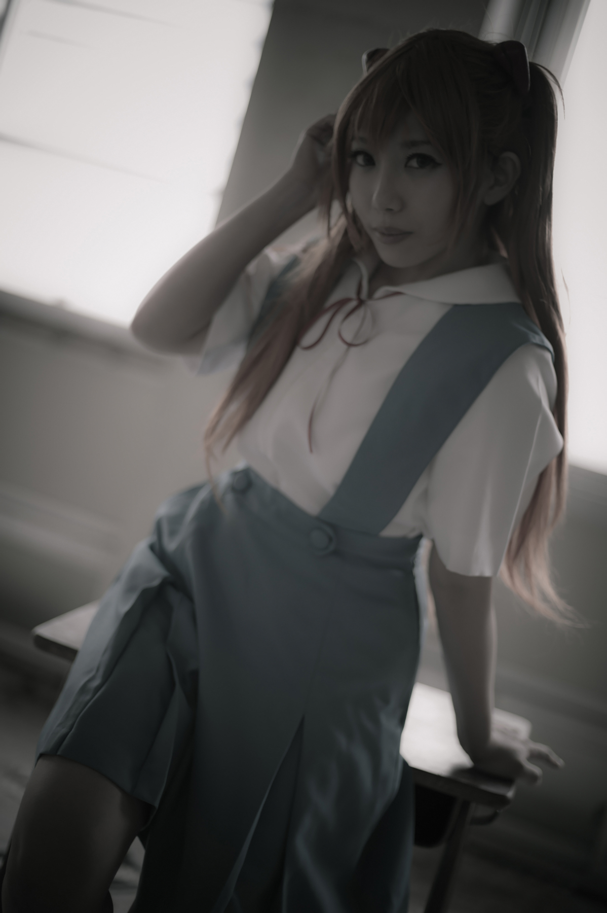037