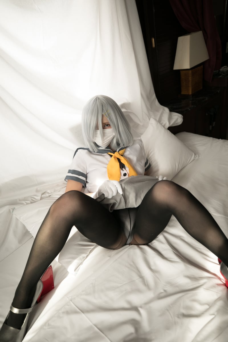 046