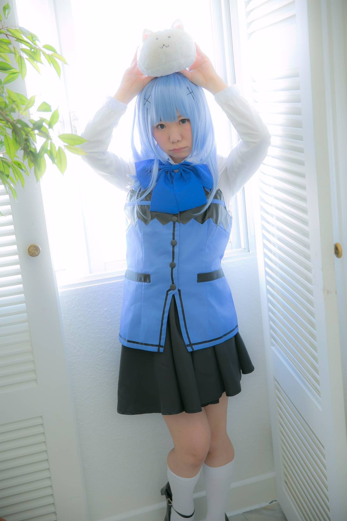 004