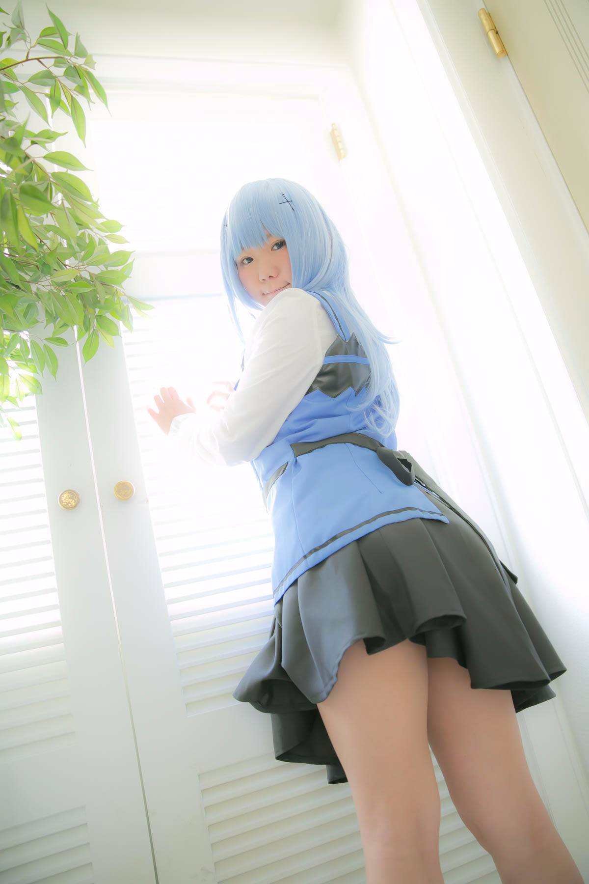 023