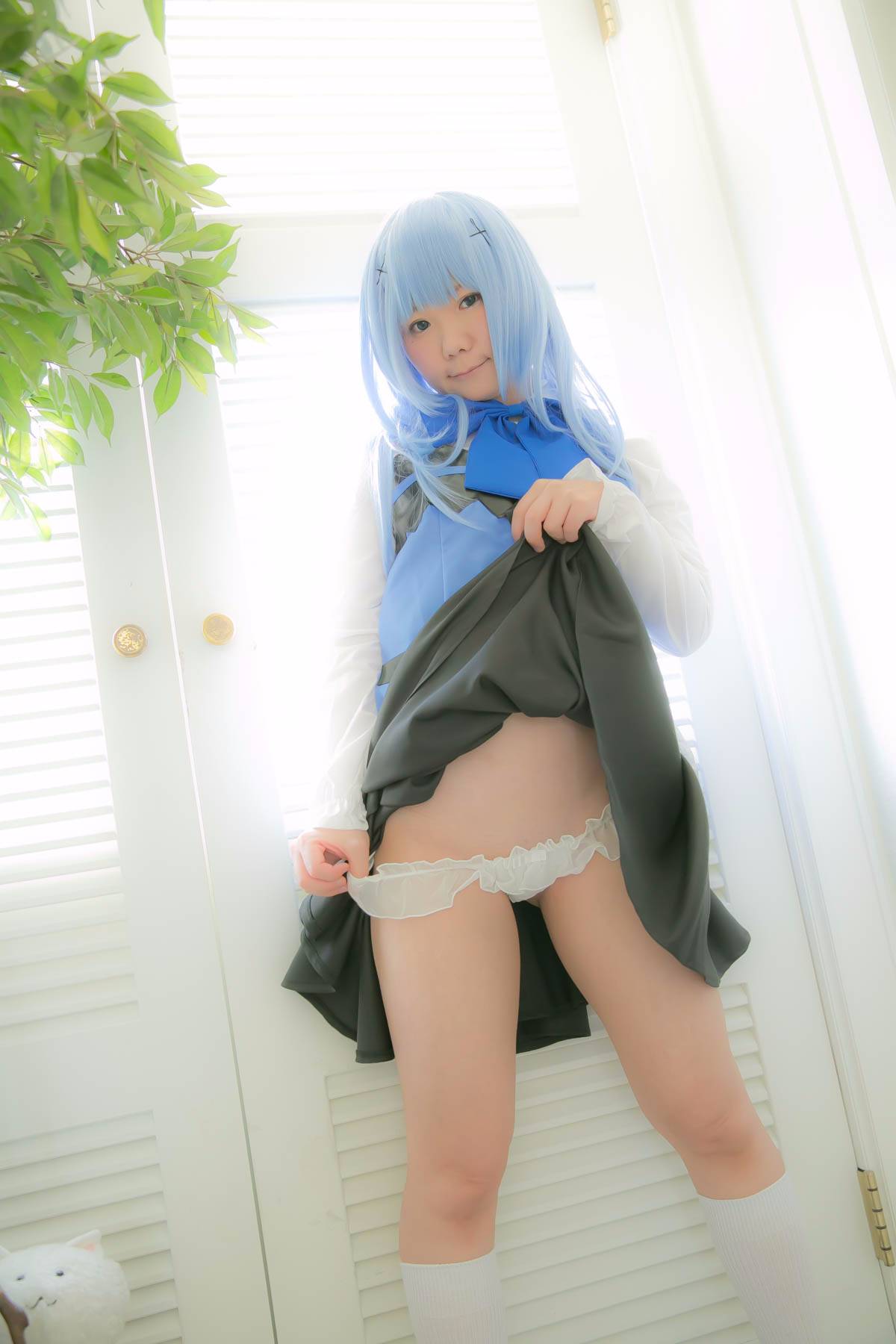 041