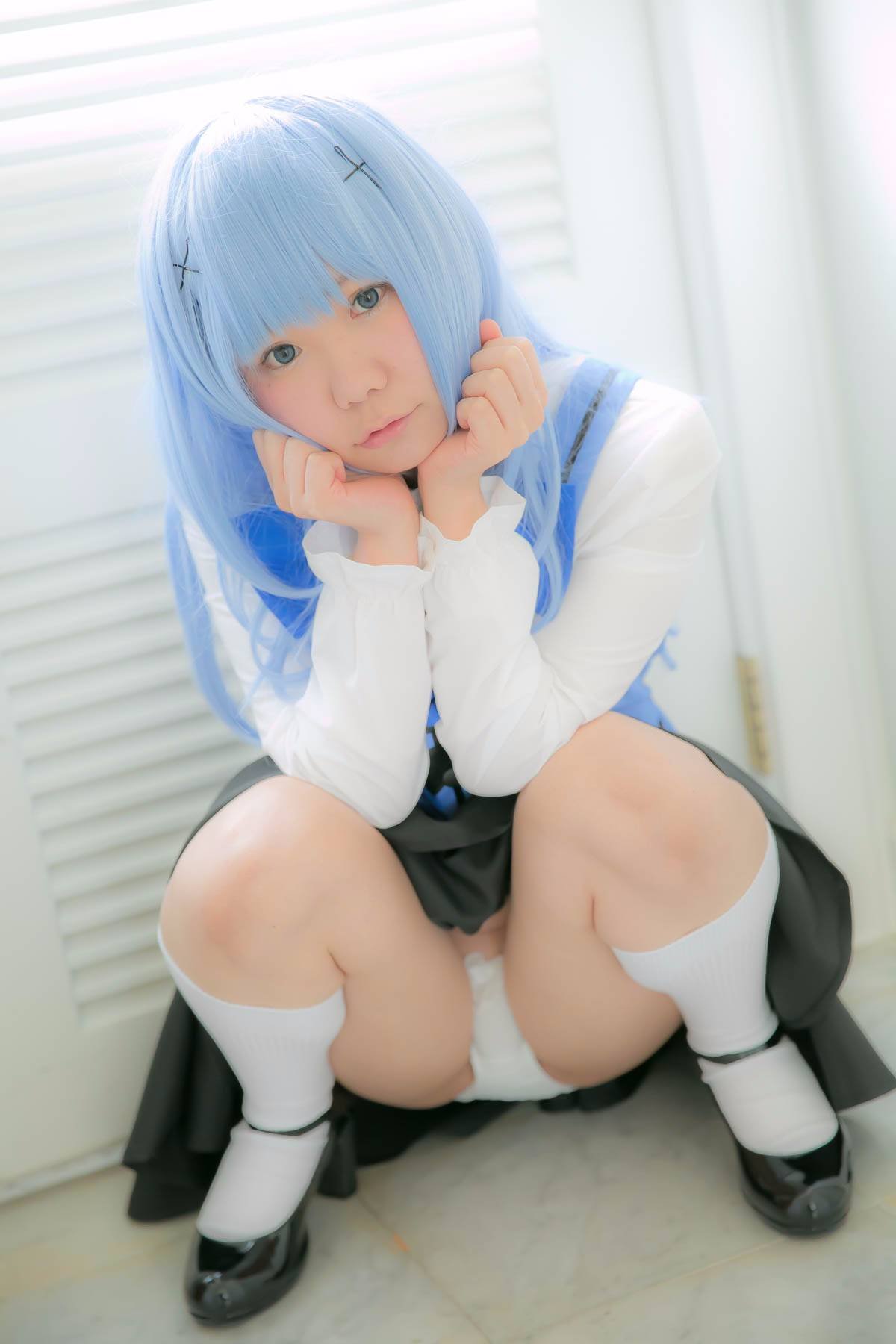 055