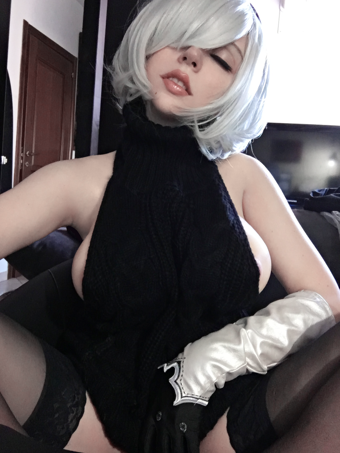 01