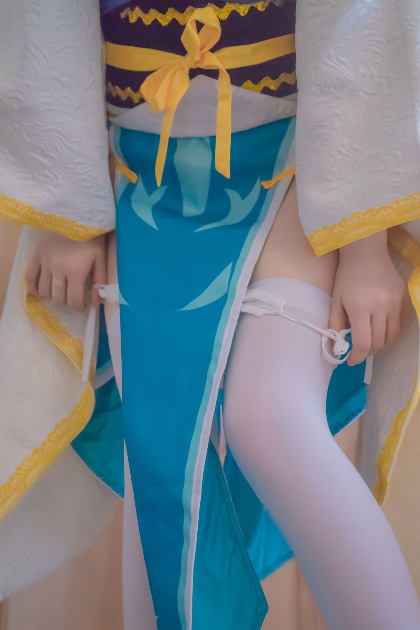 053