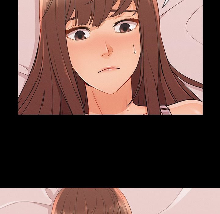 4562