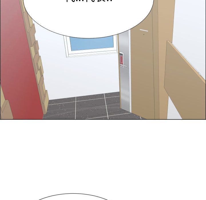 4582