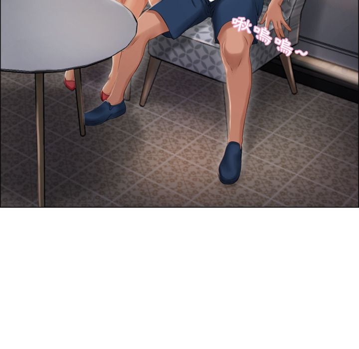 2735