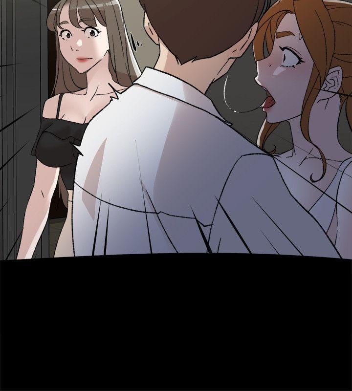 2736