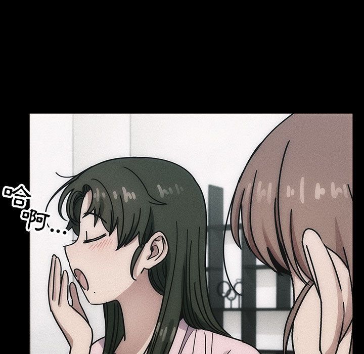 3422
