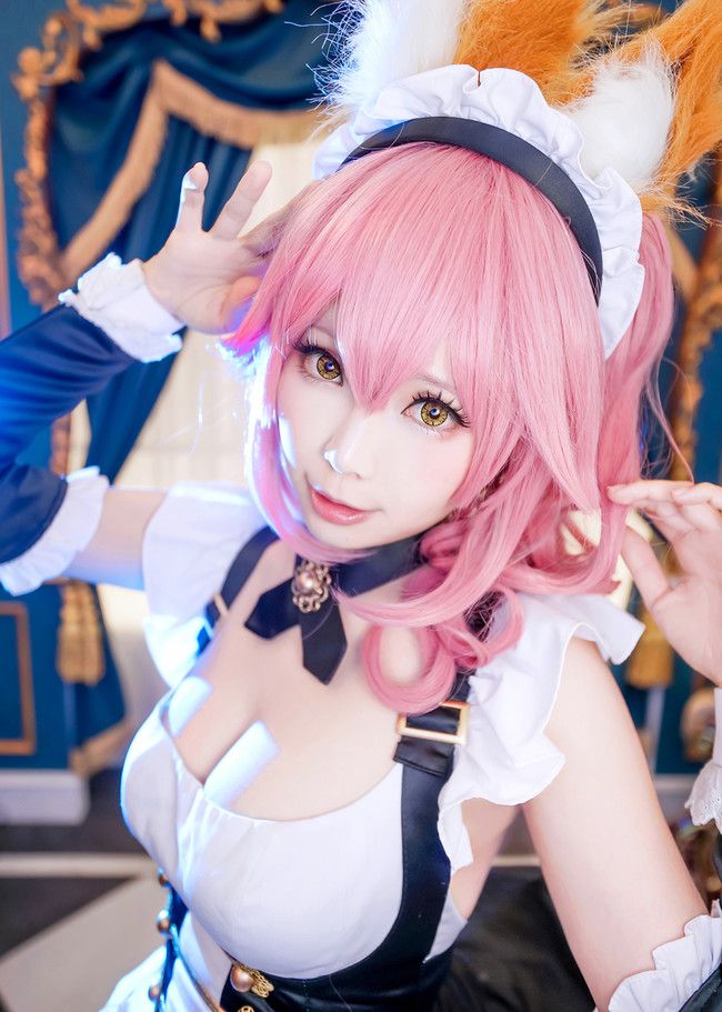 TamamonoMae-Maid-Cosplay-by-Elye-12
