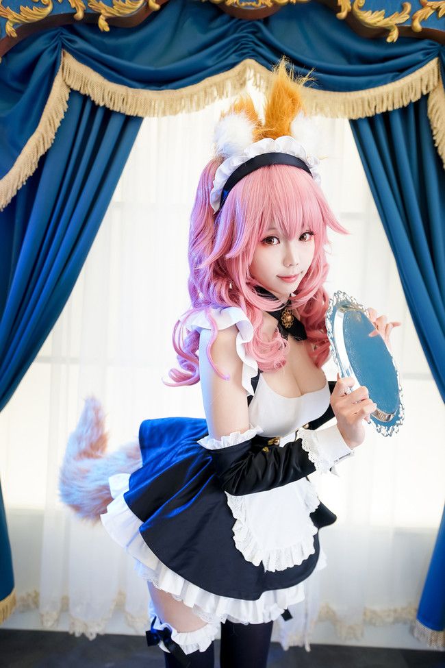 TamamonoMae-Maid-Cosplay-by-Elye-2
