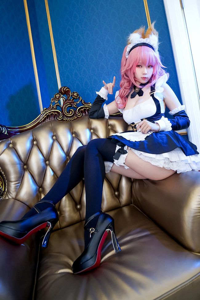 TamamonoMae-Maid-Cosplay-by-Elye-5