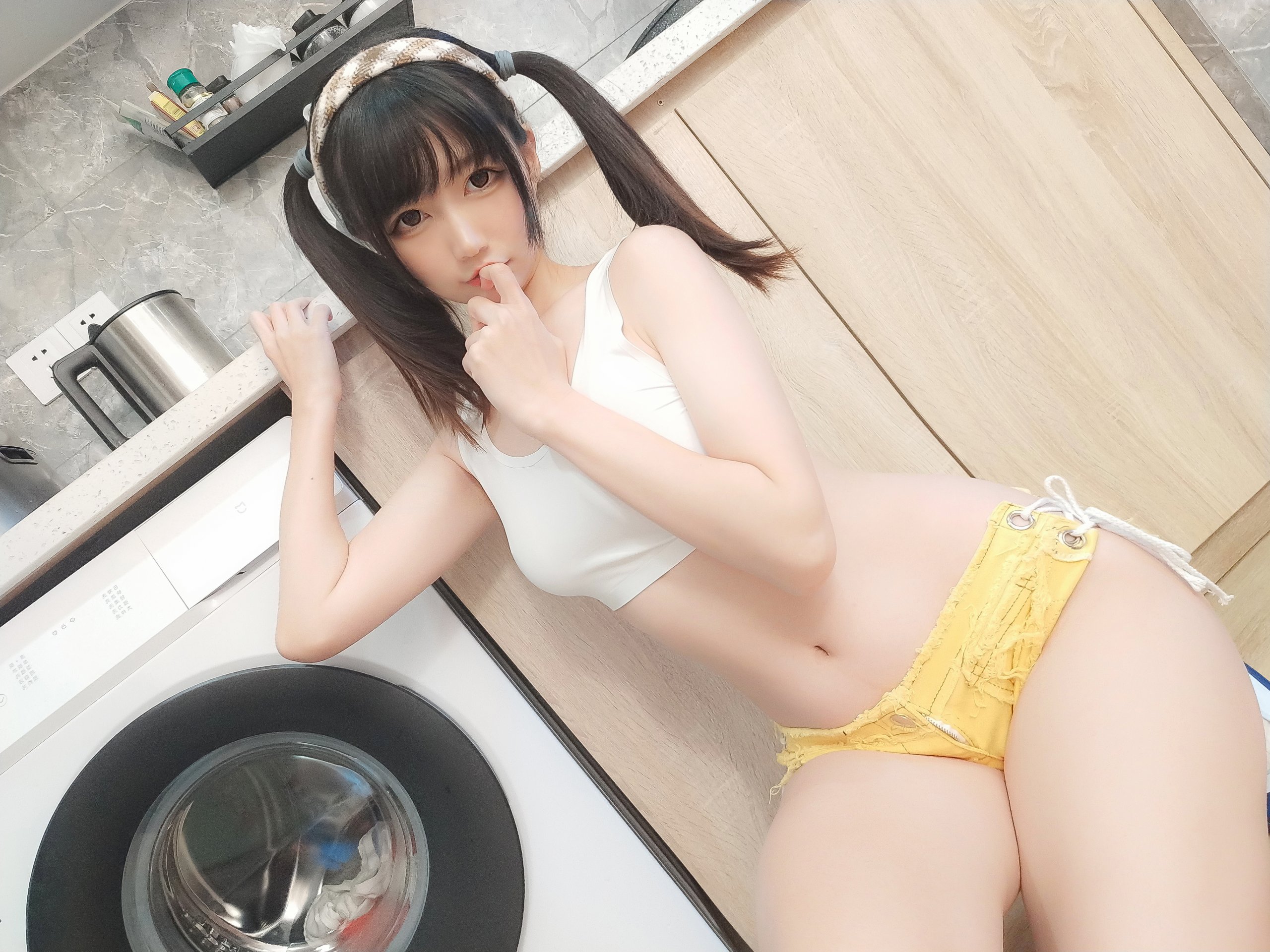 04