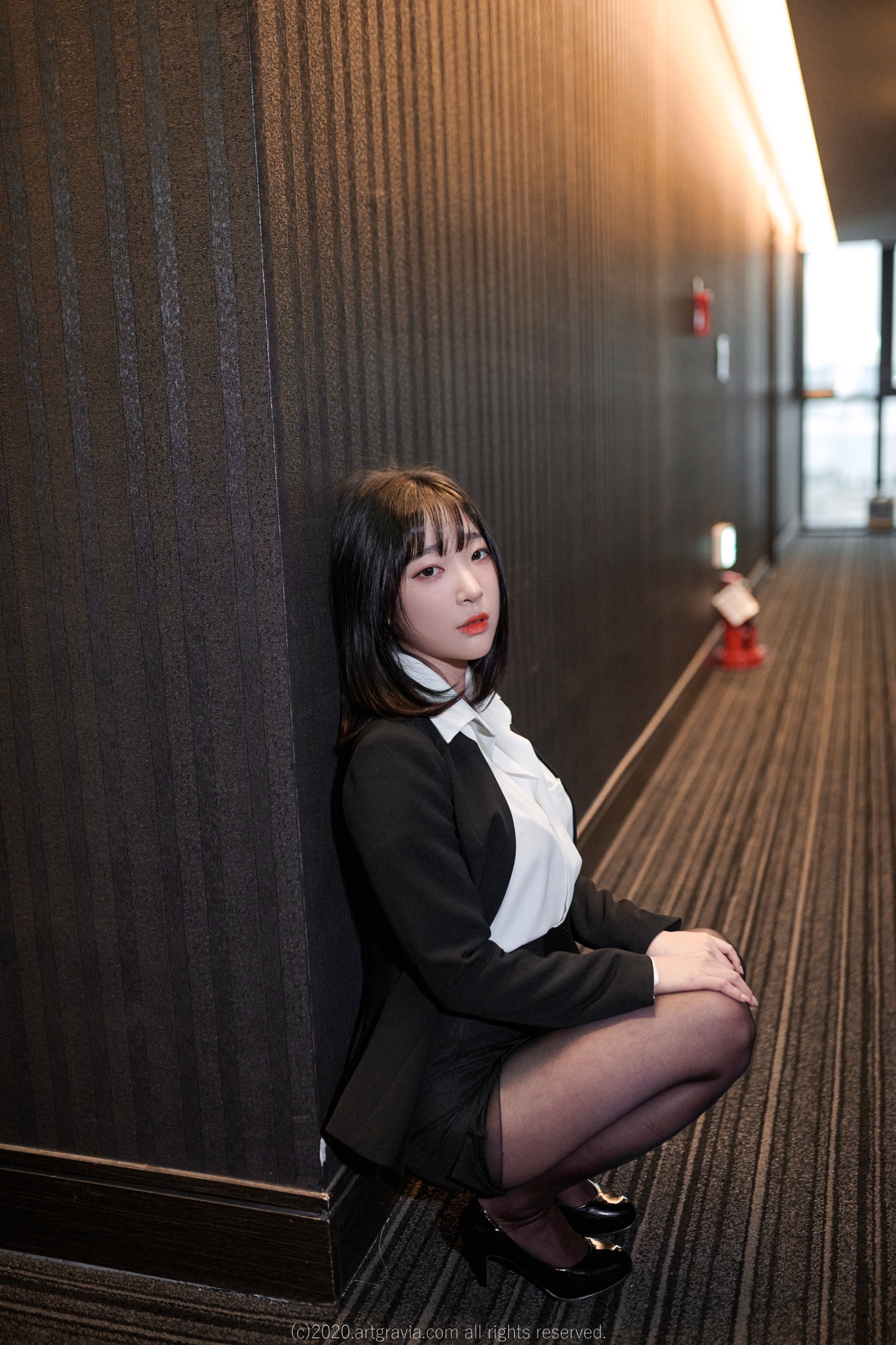 Inkyung_ArtGravia 2020-03-25 vol.147_003