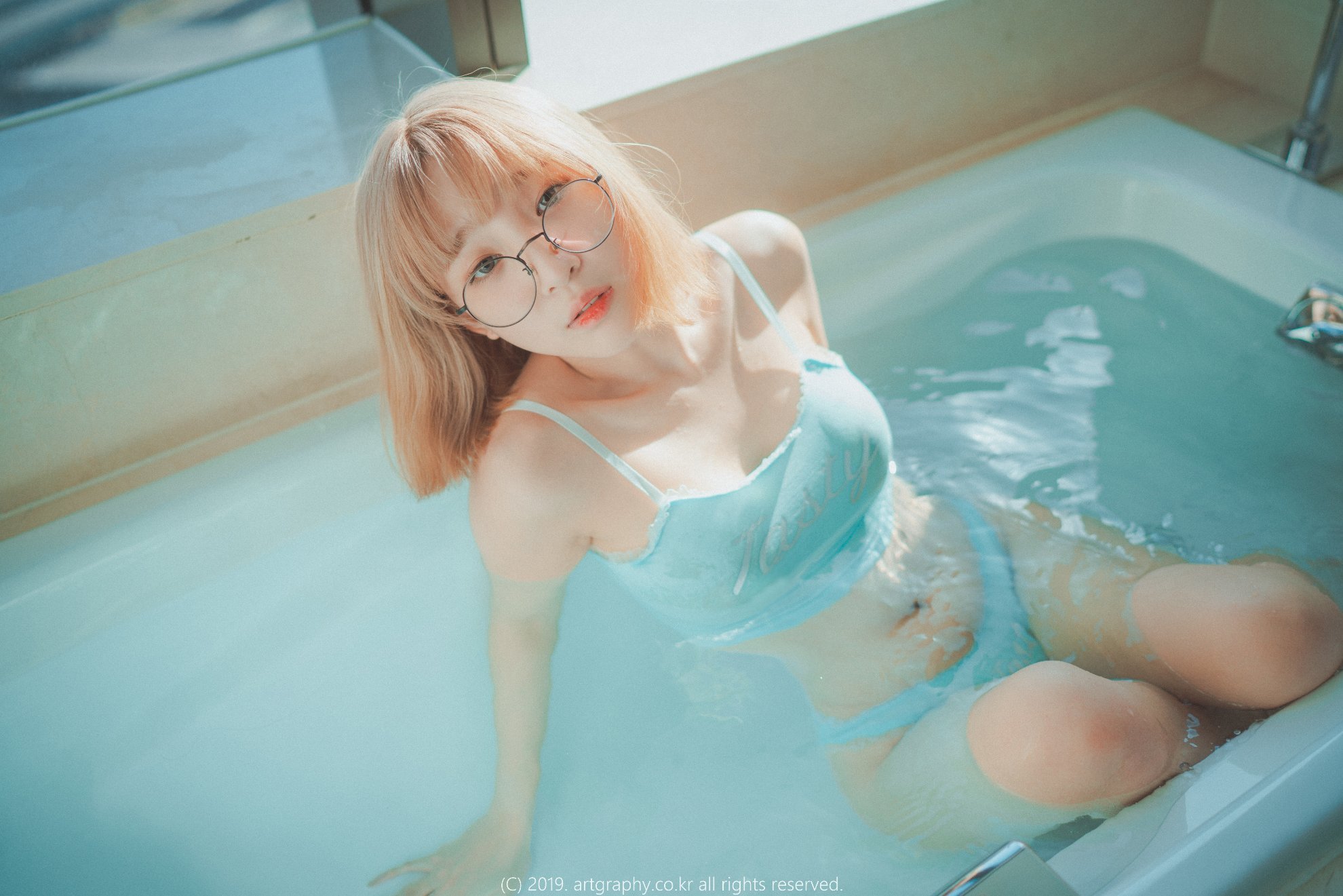40_Inkyung_ArtGravia_2019_02_26_vol.056_040