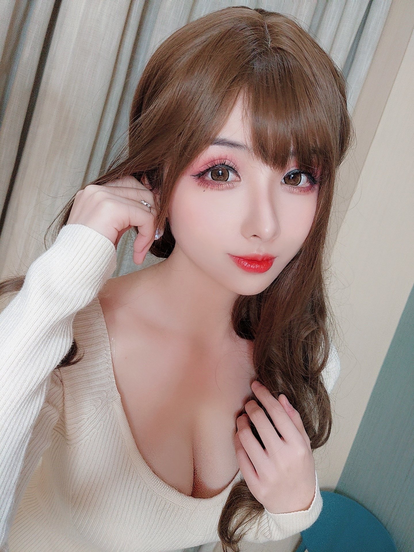 005