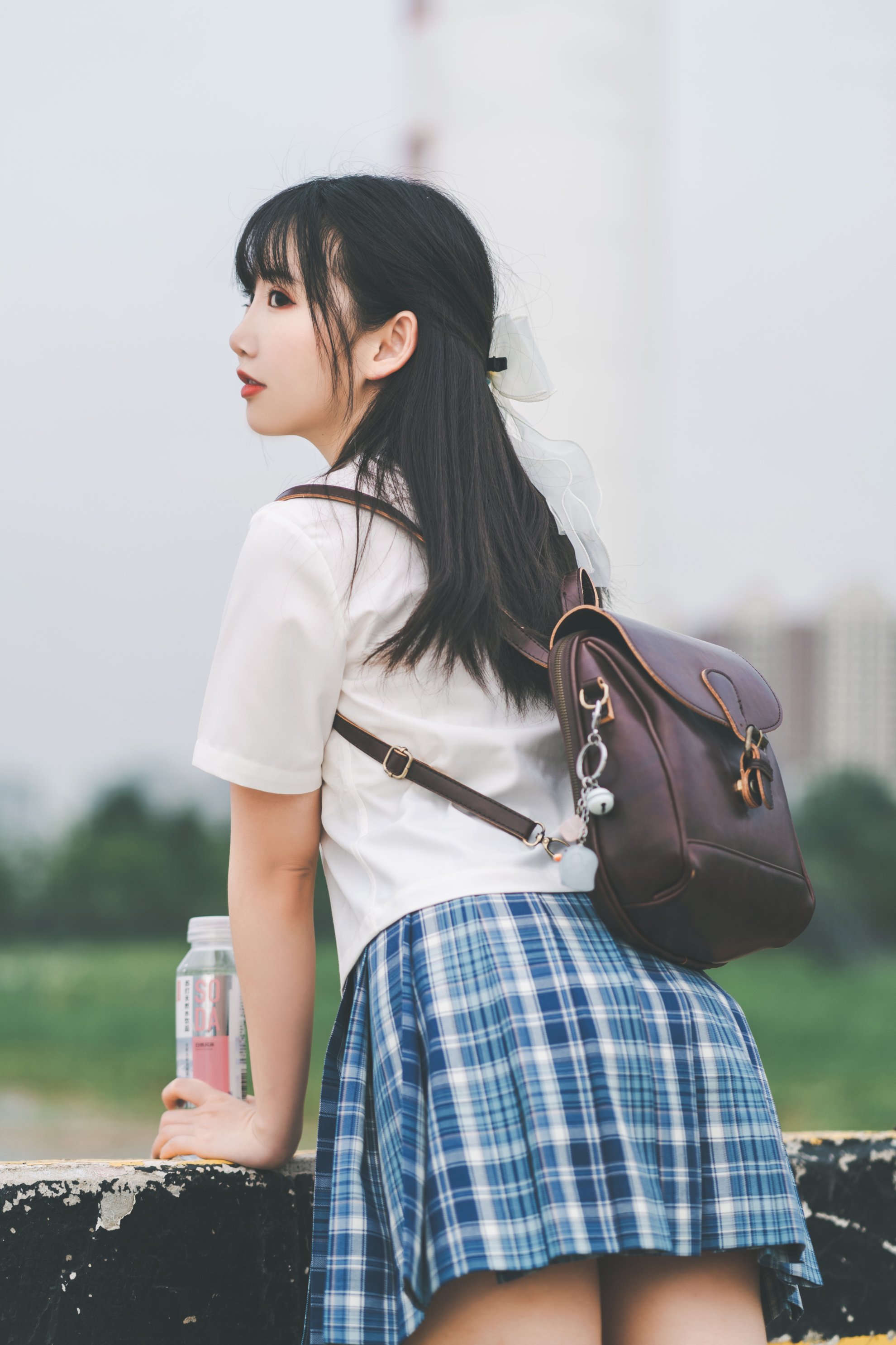 06