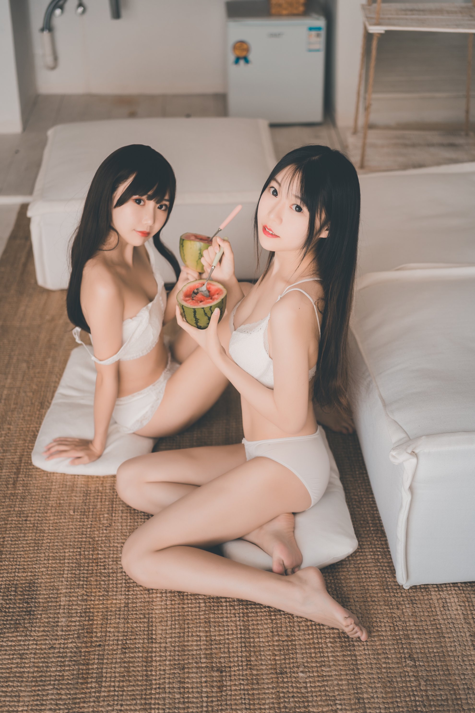 016
