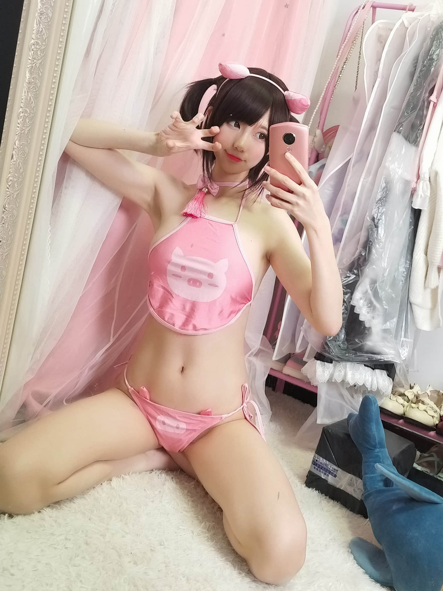 (27)