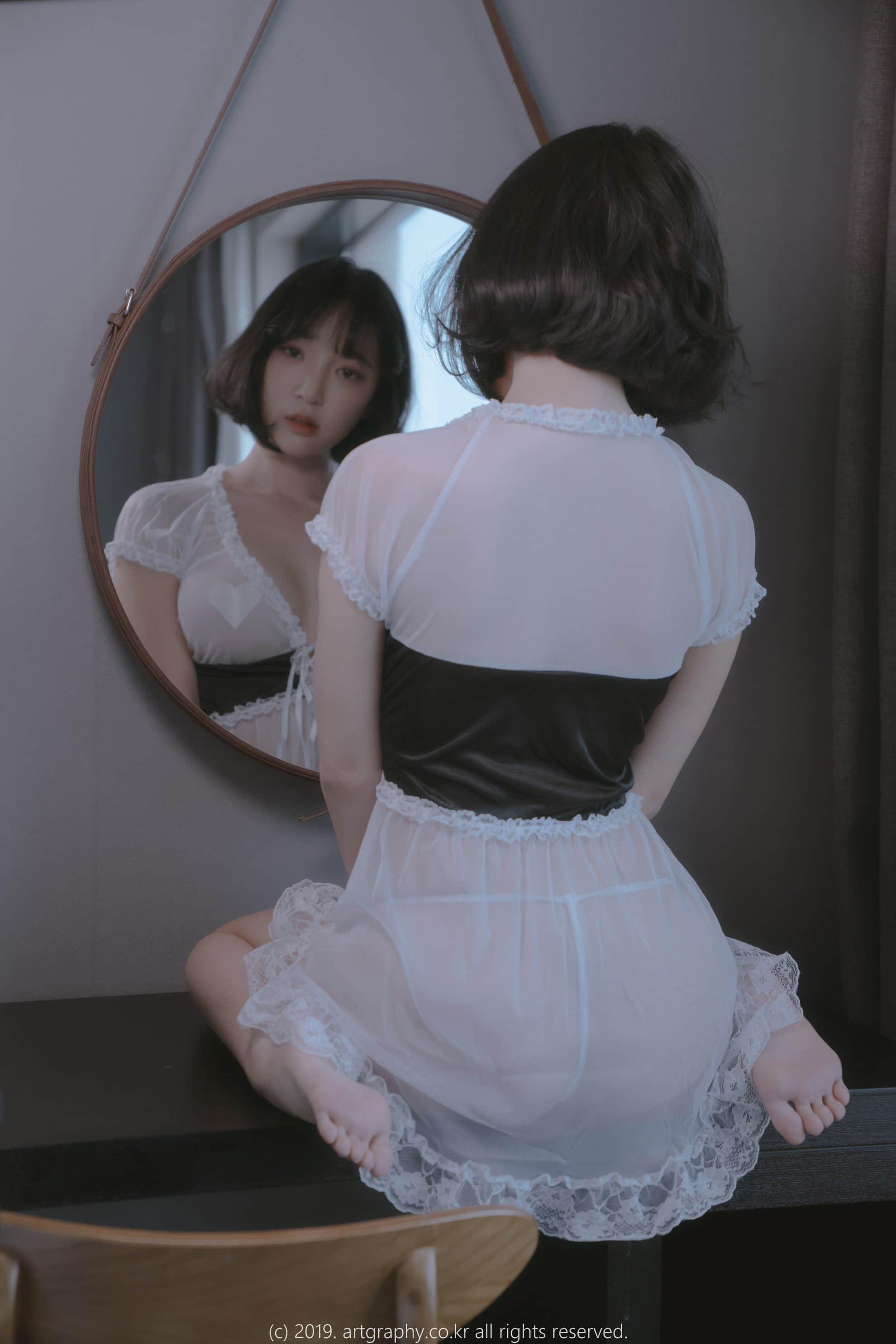 06_Inkyung_ArtGravia_2019_03_31_vol.069_005