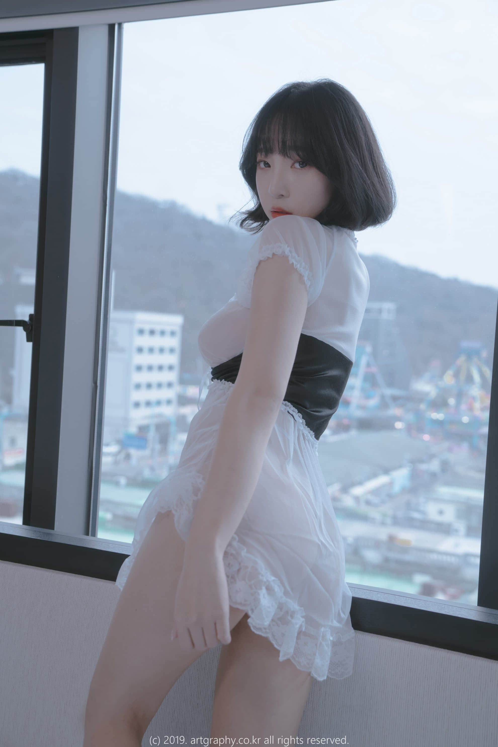 11_Inkyung_ArtGravia_2019_03_31_vol.069_011