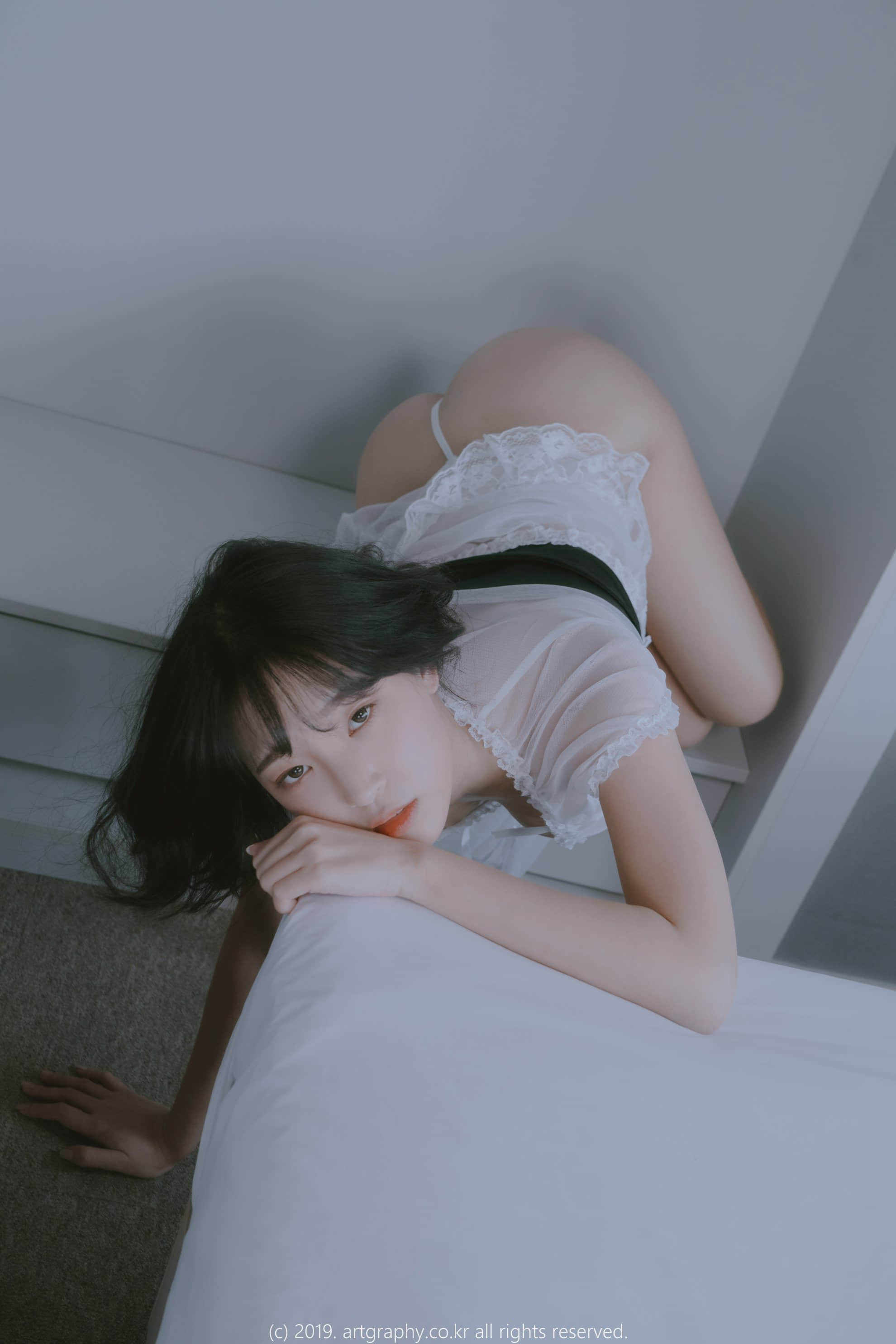 22_Inkyung_ArtGravia_2019_03_31_vol.069_022